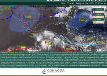 Huracán Erick entró por Oaxaca con categoría y deja torrenciales lluvias en 5 estados