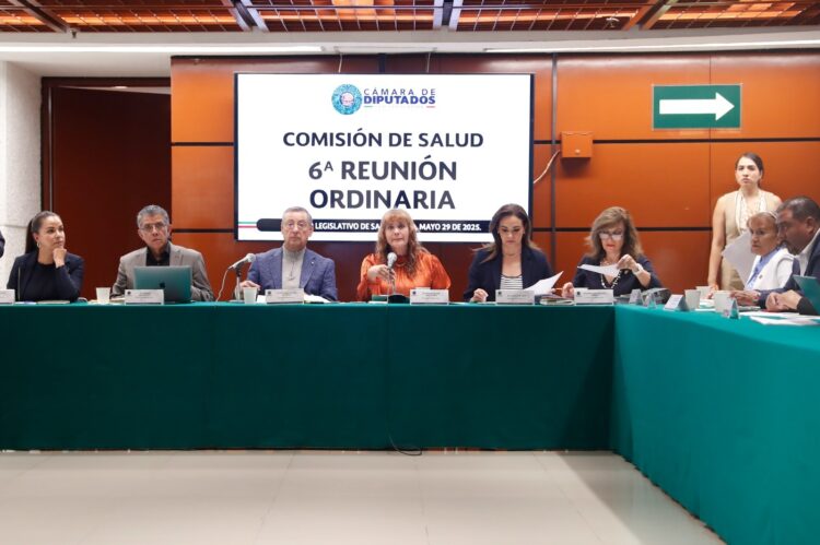 Comisión de Salud del Congreso impulsa otorgar atención integral y prioritaria a niñas, adolescentes y mujeres víctimas de violencia