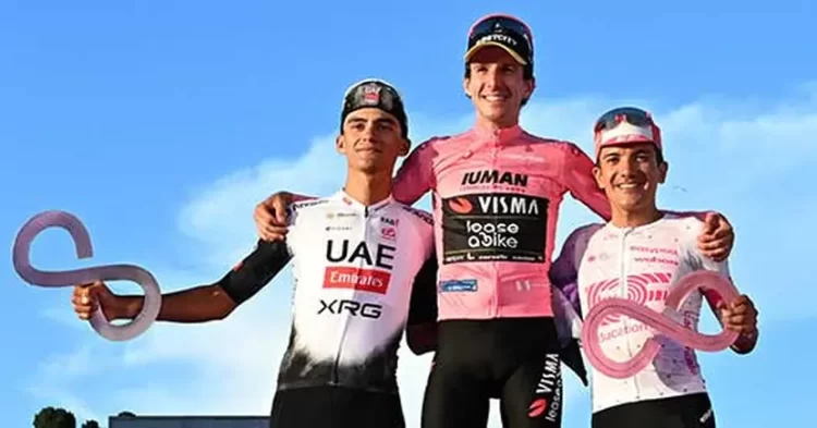 Isaac del Toro logra segundo lugar e histórico podio en la Vuelta de Italia