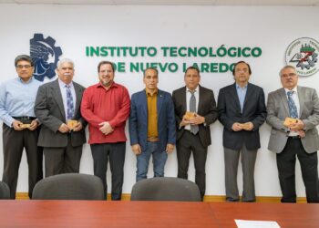 Reconoce SET labor de 40 y 30 años a docentes del Tecnológico de Nuevo Laredo