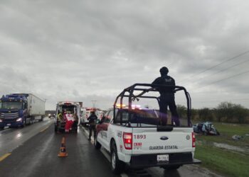 Choca auto en la carretera Tampico-Victoria, tramo González; 4 heridos