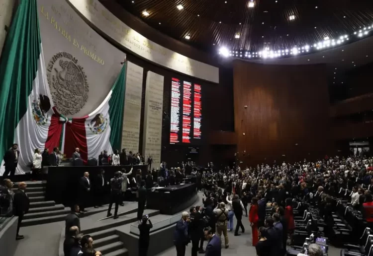 Diputados desaparecen el Consejo Nacional de Evaluación niveles de la pobreza en México