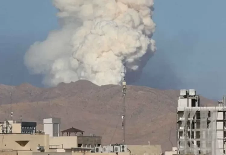 Israel ataca las instalaciones nucleares de Fordo en Irán, según medios iraníes