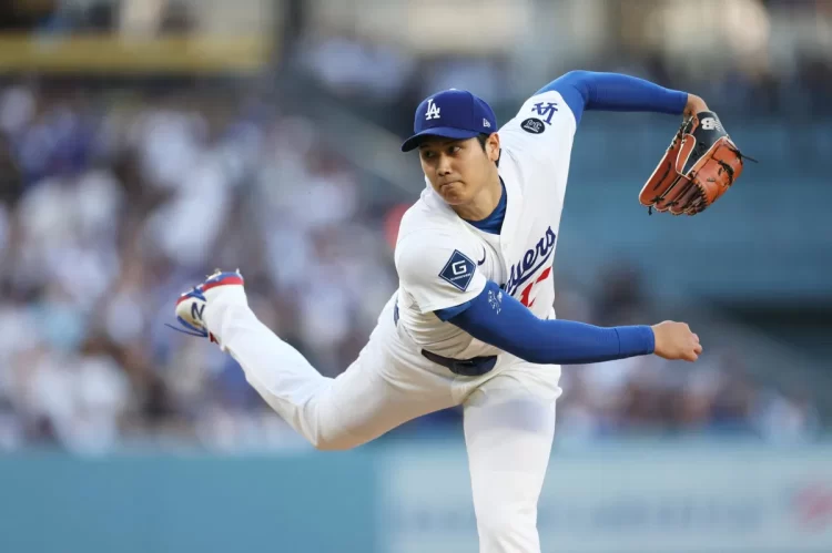 El japonés Ohtani de Dodgers lanzó una entrada e hizo su cuadrangular 26