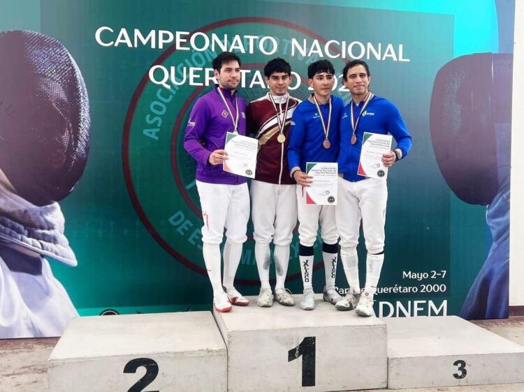 Atletas de la UAT representan a México en el panamericano de esgrima en Brasil