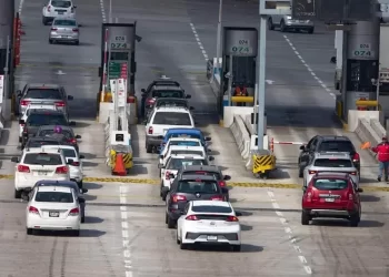México elimina pago en efectivo en uso de autopistas carreteras; sólo cobrarán con TAG