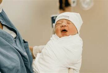 Mejora Secretaría de Salud programas de atención al recién nacido