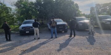 Catean inmueble en González por presunto robo de vehículos; aseguran moto