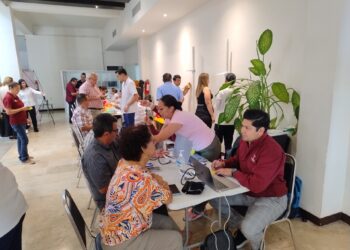 Realizan a burócratas de la Secretaría de Salud “tamizaje cardiovascular” para detectar emergencias