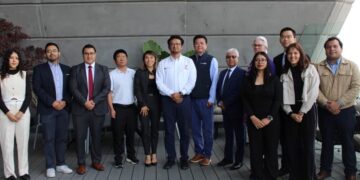 Sostienen reunión estratégica SEDENER y directivos del Parque Eólico “Huizache”