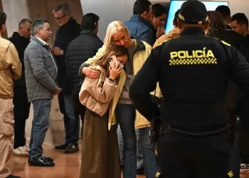 Grave estado de excandidato presidencial Miguel Uribe tras atentado en Bogotá, Colombia