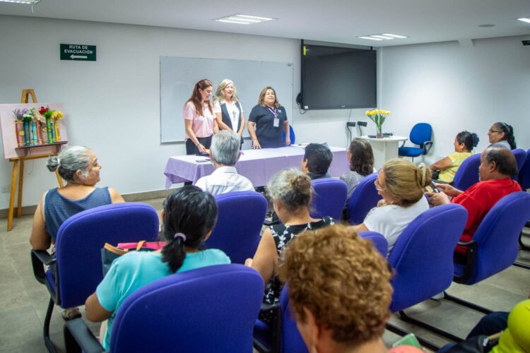 Entrega DIF Tamaulipas estímulos económicos a personas adultas mayores de 25 municipios