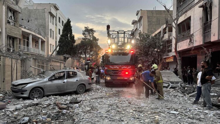 Trump anuncia alto al fuego entre Israel e Irán