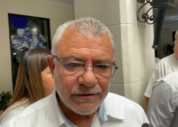 Pese a accidentes, continúa construcción de caseta en Rumbo Nuevo