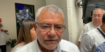 Pese a accidentes, continúa construcción de caseta en Rumbo Nuevo