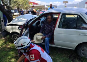 Abuelito herido en accidente