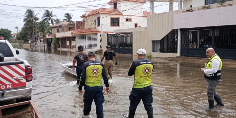 Apoya PC a población afectada por las lluvias en zona sur