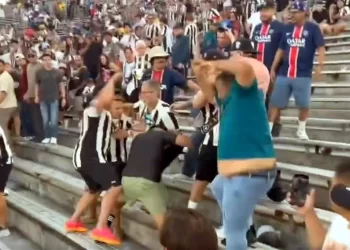 Violencia empaña el Mundial de Clubes: pelea entre hinchas de PSG y Botafogo
