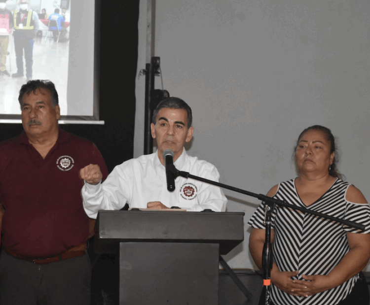 Dan apoyo a trabajadores del sector Fundición