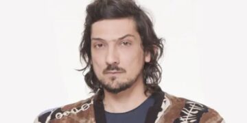 León Larregui lanza ‘Cometas’, una canción contra la guerra