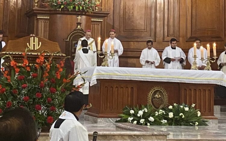 Representante del Papa en México oficia misa en Catedral de Cd. Victoria, Tamaulipas