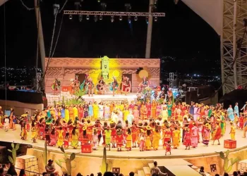 Oaxaca: Representación histórica de la Guelaguetza en el Bani Stui Gulal