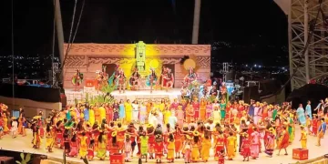 Oaxaca: Representación histórica de la Guelaguetza en el Bani Stui Gulal