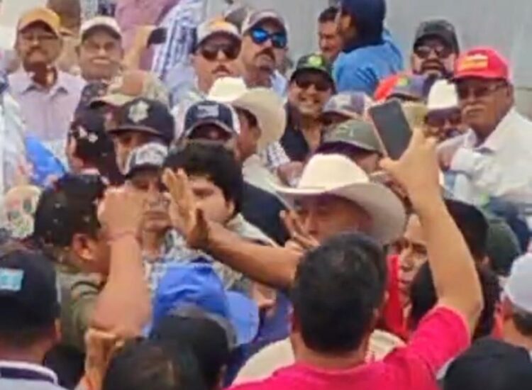 Sorgueros de Tamaulipas: Seguirán los bloqueos, ya estamos quebrados, no tenemos nada que perder