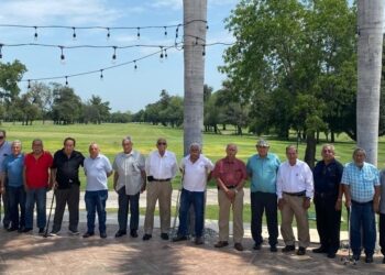 Politécnicos festejan 88 aniversario del C.P. Gilberto Nájera Alvídrez en el Club Campestre