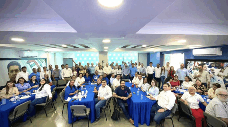 Realizan panistas tamaulipecos foro con miras a reforma de estatutos para selección de candidatos