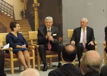 El Osito Bimbo está de luto: Fallece Roberto Servitje, cofundador de la empresa de pan