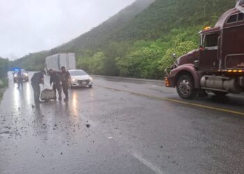 Reportan deslaves en la carretera Cd. Victoria-San Luis Potosí, tramo “Rumbo Nuevo”