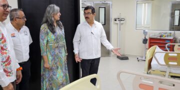 Entrega rector de la UAT modernos laboratorios a la UAM Matamoros