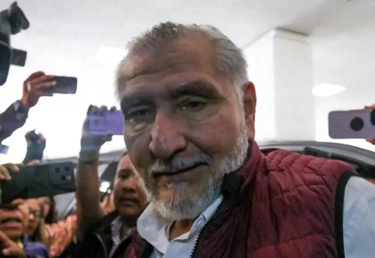 ‘Ya respondí’, dice Adán Augusto al llegar al Consejo Nacional de Morena