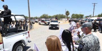 Entrega Américo Villarreal 63 vehículos para seguridad pública en Miguel Alemán