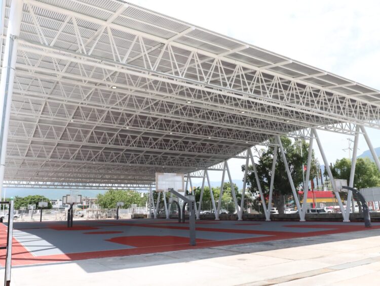 Construyen moderno gimnasio en la Normal de Educadoras de Cd. Victoria, Tamaulipas