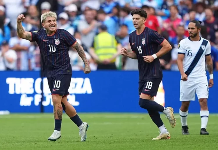 Estados Unidos derrota 2-1 a Guatemala en Copa Oro y va a la final