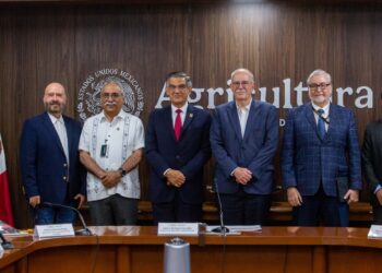 Analizan Secretario de Agricultura y Gobernador de Tamaulipas comercialización de granos y sanidad animal