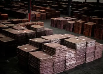 Sigue Trump su loca política arancelaria; impone 50% a importaciones de cobre