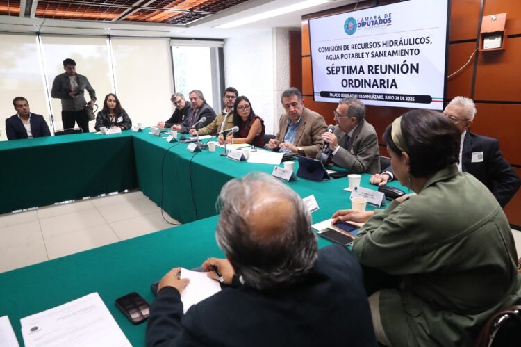 Presentan libro “Problemas, Retos y Oportunidades del Sector Riego para el Desarrollo y la Sostenibilidad Hidroagrícola en México”