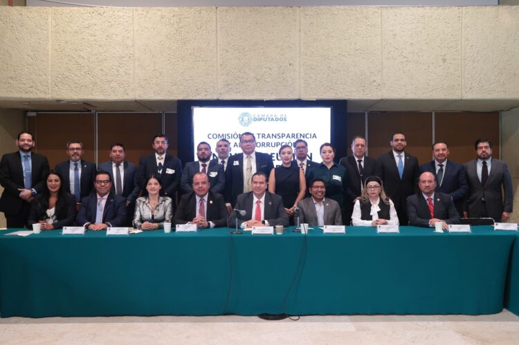 Comisión de Transparencia del Congreso y Fiscales Anticorrupción plantean homologar leyes y abatir impunidad