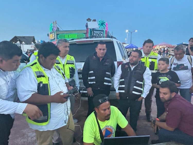 Buscan a persona que cayó en las escolleras en Madero