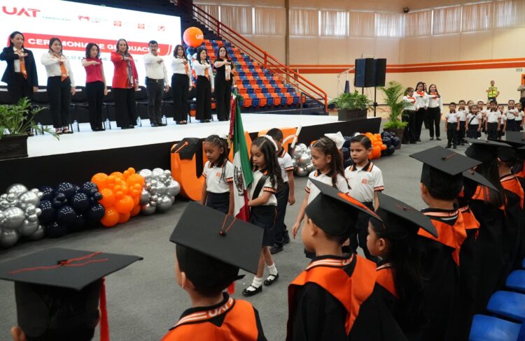 Emotiva graduación de los CENDIS de la Universidad Autónoma de Tamaulipas