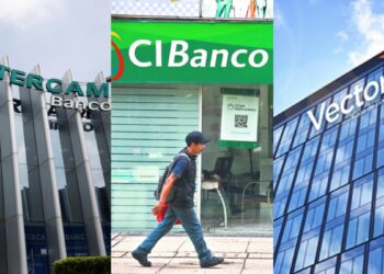 Sheinbaum confirma prórroga a sanción de bancos señalados