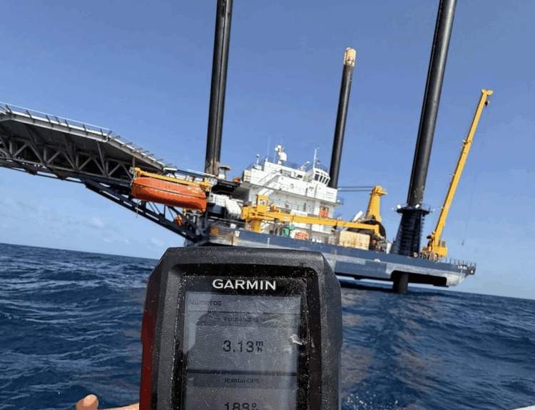 Semar acusa a SpaceX de trabajos sin permiso de plataforma en el Golfo de México