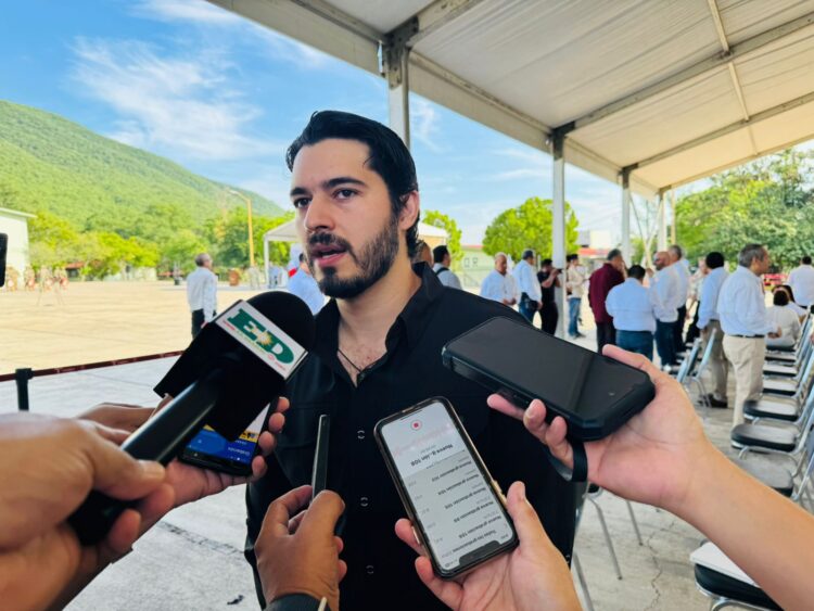 Estalla huelga en dos maquiladoras