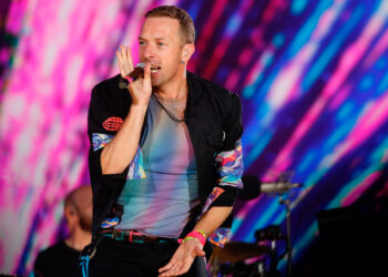 Advierte ‘Coldplay’ uso de kiss cam