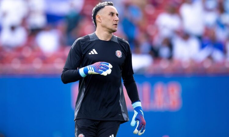 Con 22 títulos y récords mundiales, Keylor Navas llega a Pumas para dejar huella