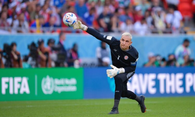 Pumas daría de baja a Leo Suárez por Keylor Navas