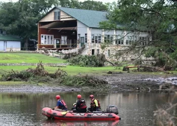 Más de 100 muertos por inundaciones en Texas